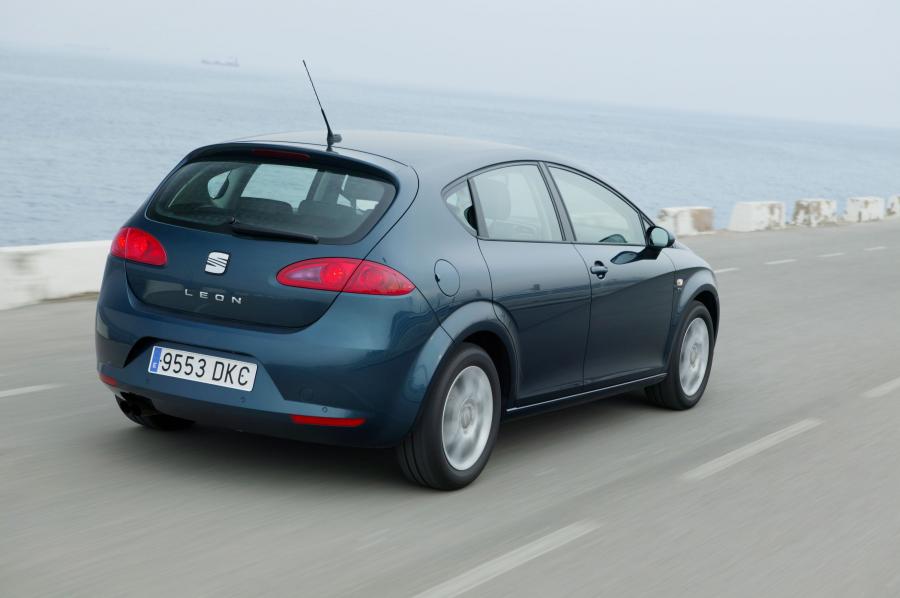  Seat Leon 2005 года  (фото 25 из 126)